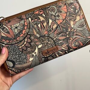 Sakroots Boho Floral Wallet Wristlet Crossbody Organizer Zip Clutch